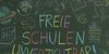 Tafel mit buntem Schriftzug
