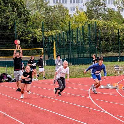 Schüler beim Sprintstart